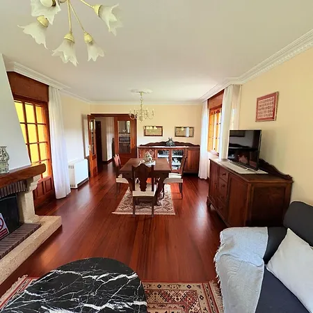 Casa La Zampuca Gijon Holiday home
